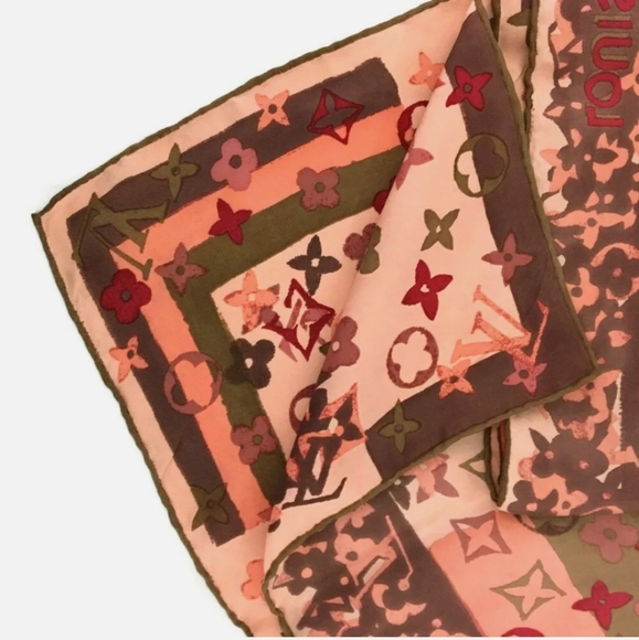 AUTH LOUIS VUITTON MONOGRAM MULTICOLOR SILK SCARF - Picture 2 of 10